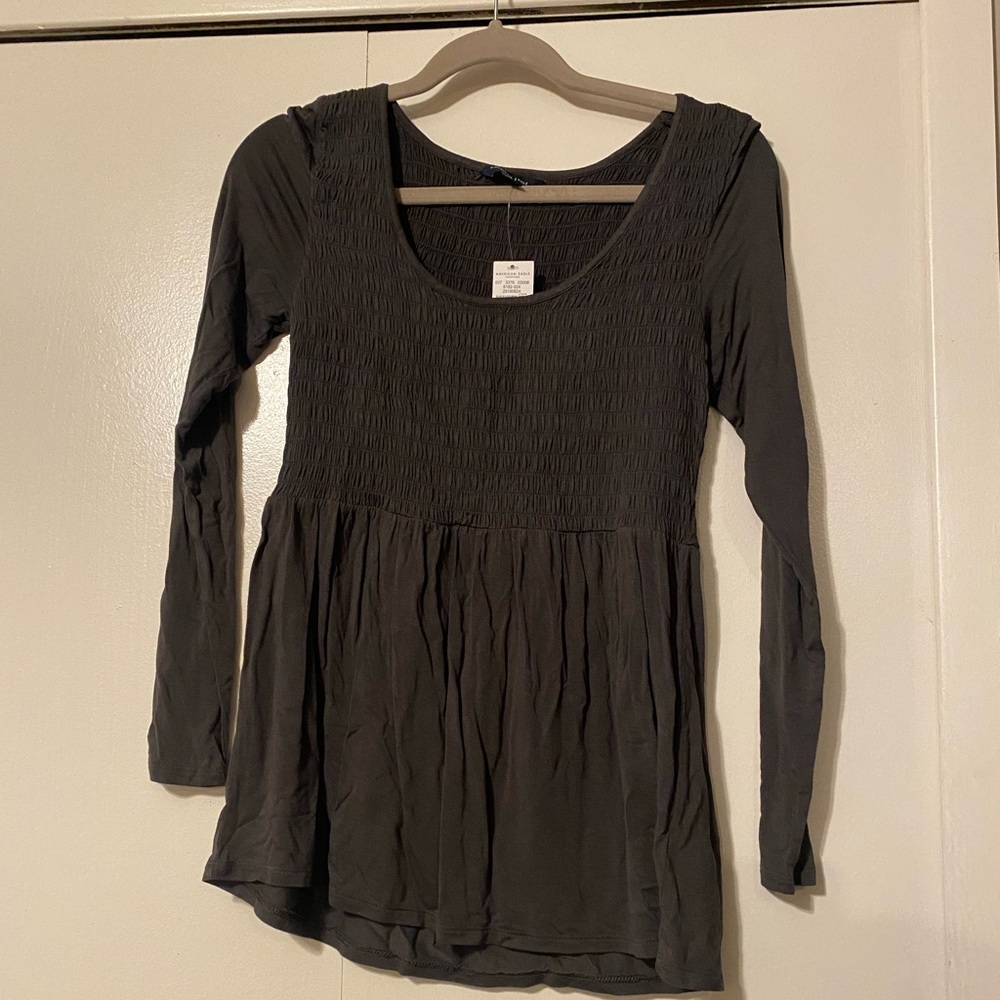 *NWT* American Eagle Women’s Babydoll Long Sleeve Shirt Size S